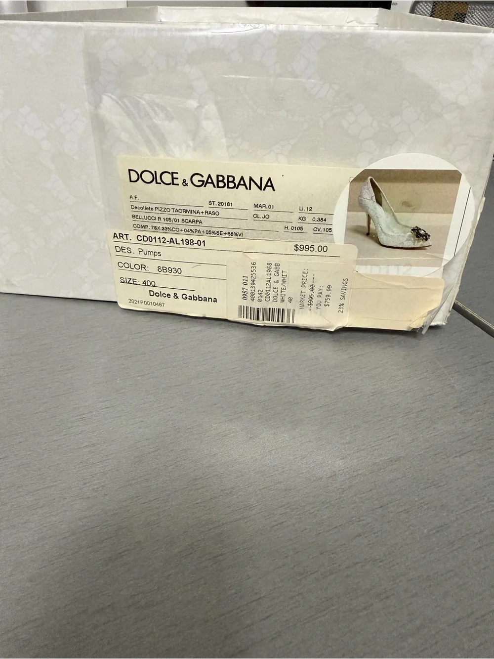 Dolce & Gabbana Ivory Lace Pointed Toe Flats with Black Crystal Brooch Sz40